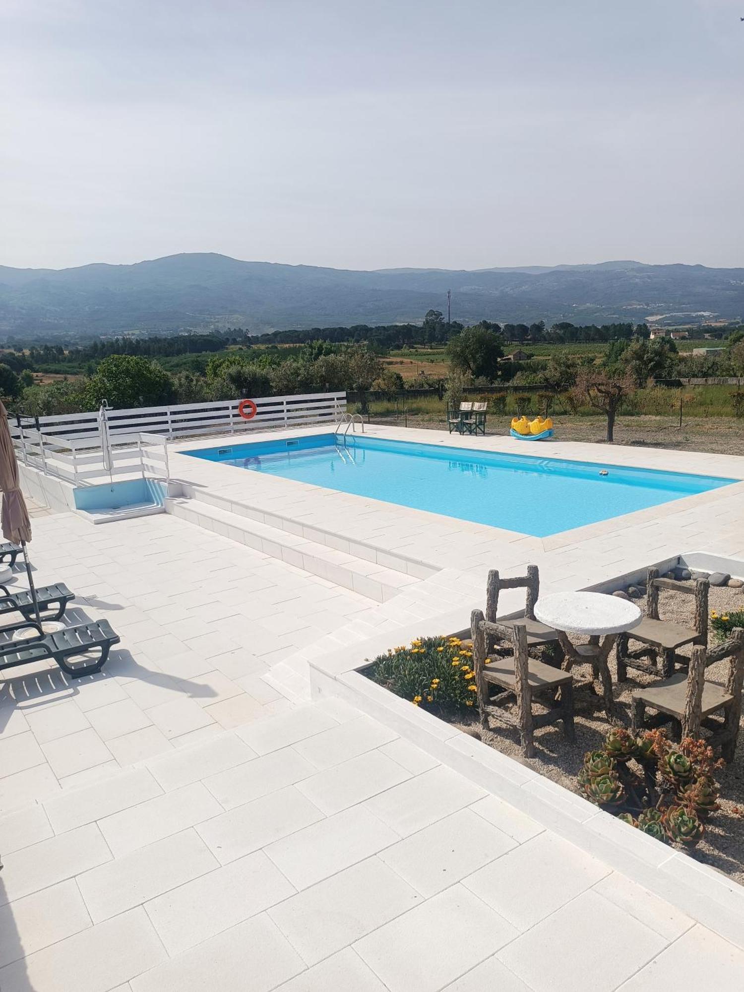 Quinta Dos Patos Villa Pinhancos Luaran gambar